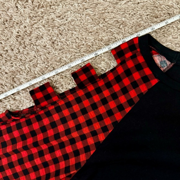 Women’s “CHECKED ALL THE BOXES TOP” Black & Red Checkered Long Sleeve Tee Size L - Picture 16 of 17